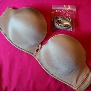 Victoria's Secret Bombshell strapless bra